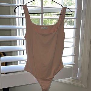 Aritzia Babaton contour body suit tank top